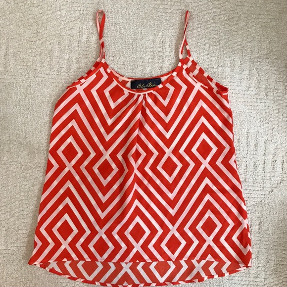 Francesca's Collections Tops - Geometric Tank Top